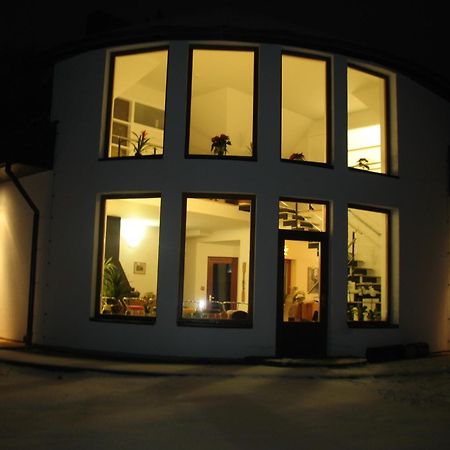 Maza Kapa Hotel Koknese Exterior photo