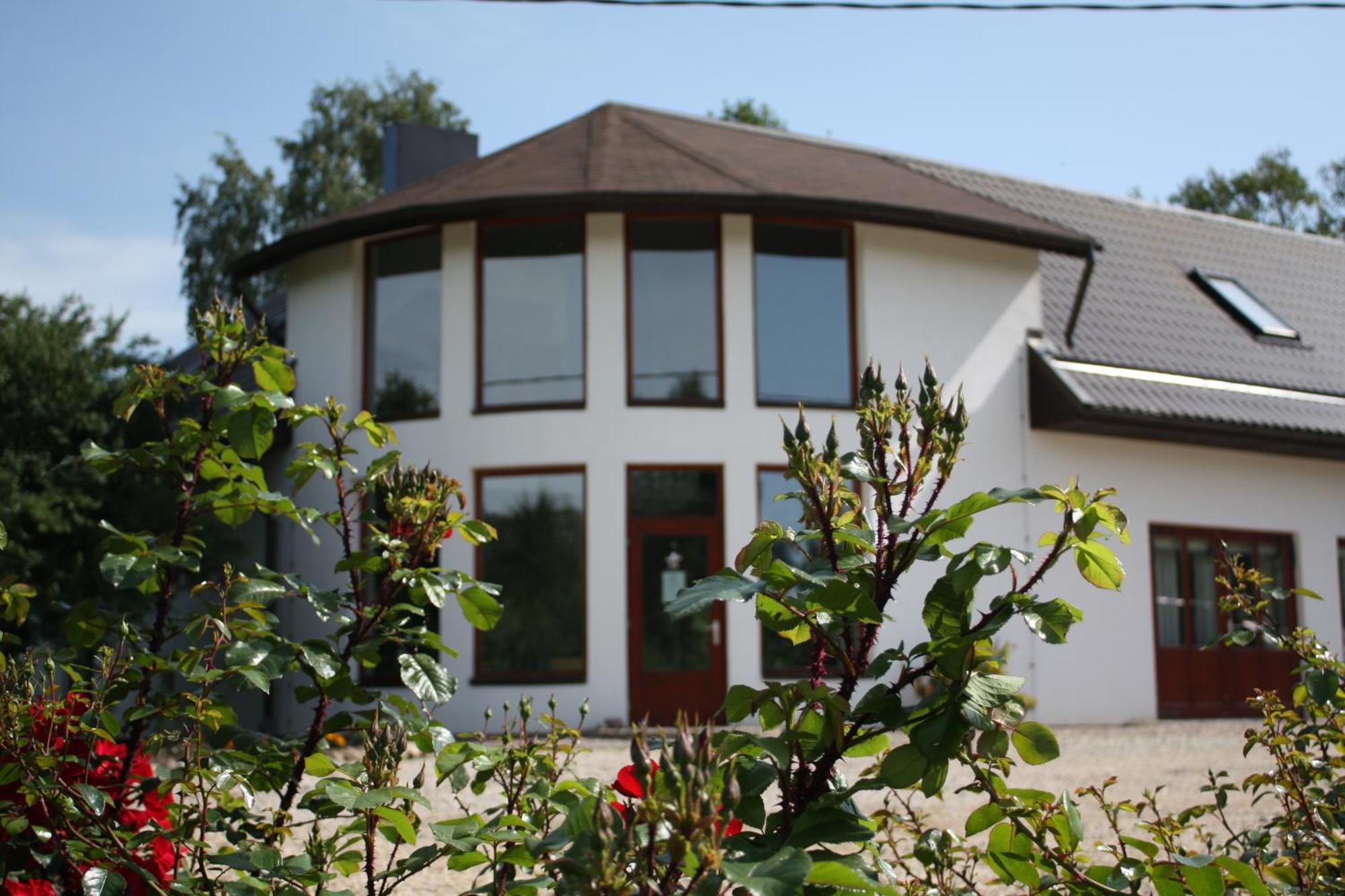 Maza Kapa Hotel Koknese Exterior photo